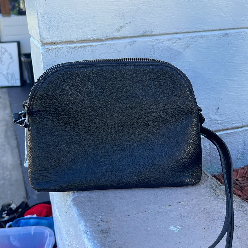 Michael Kors Crossbody - Picture 2 of 4